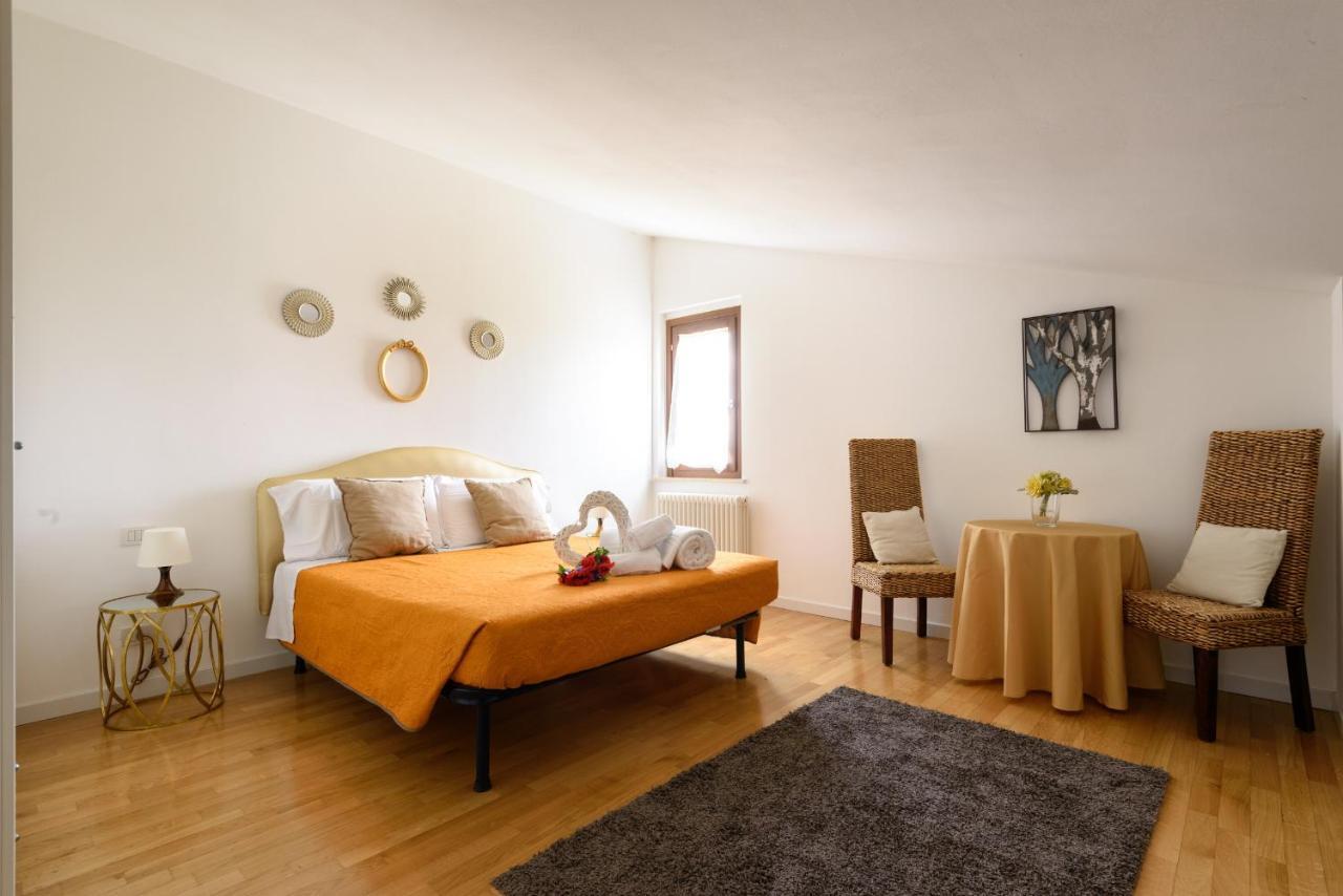 Ferienwohnung Luglie 360° Panoramic Terrace Siena Exterior foto