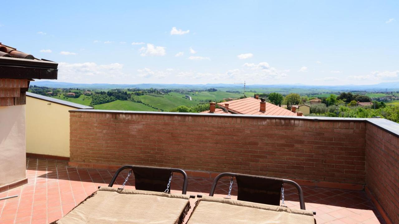 Ferienwohnung Luglie 360° Panoramic Terrace Siena Exterior foto