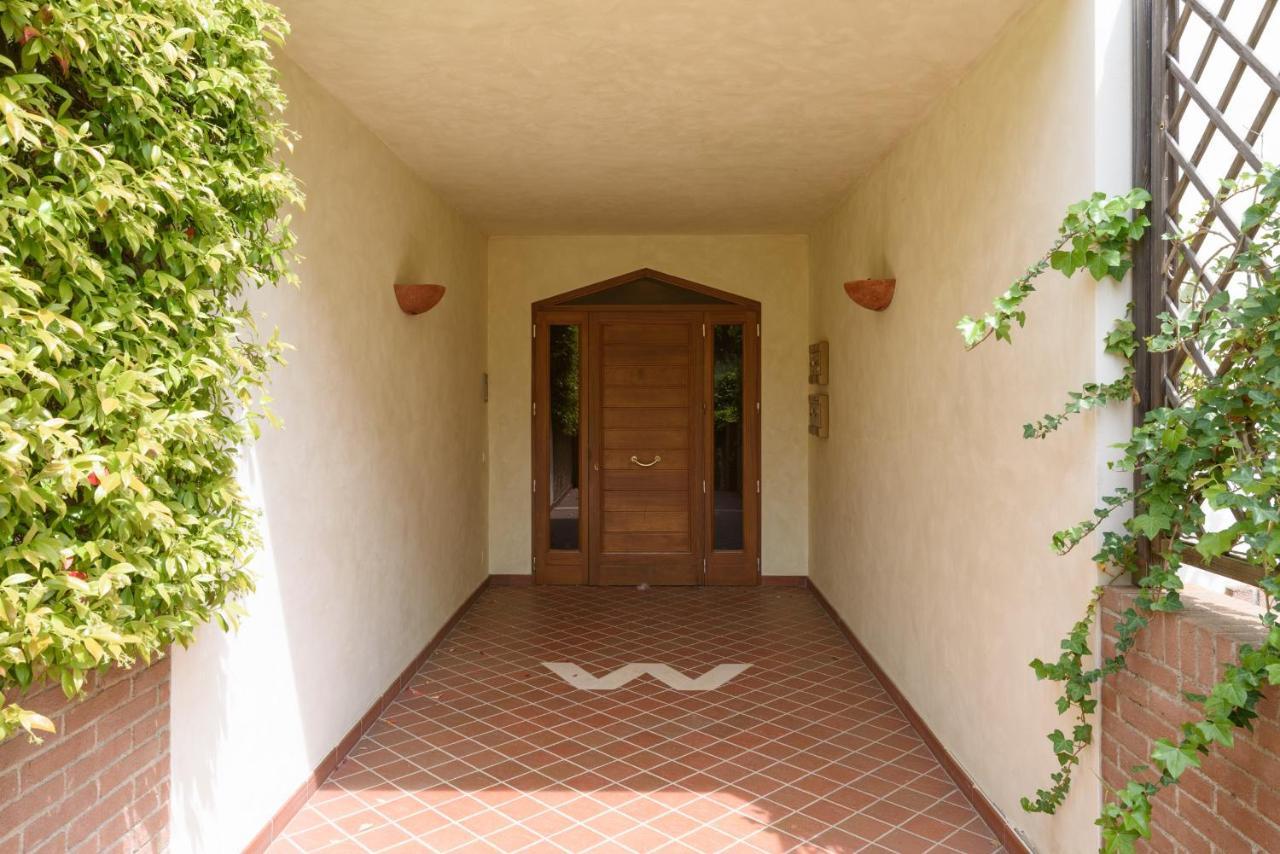 Ferienwohnung Luglie 360° Panoramic Terrace Siena Exterior foto